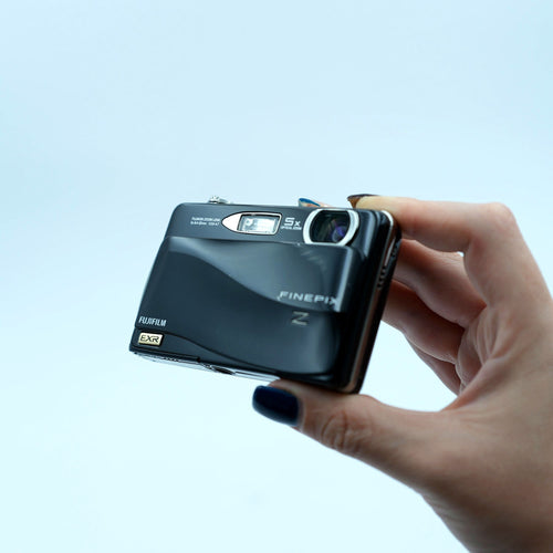 Fujifilm FinePix Z700EXR