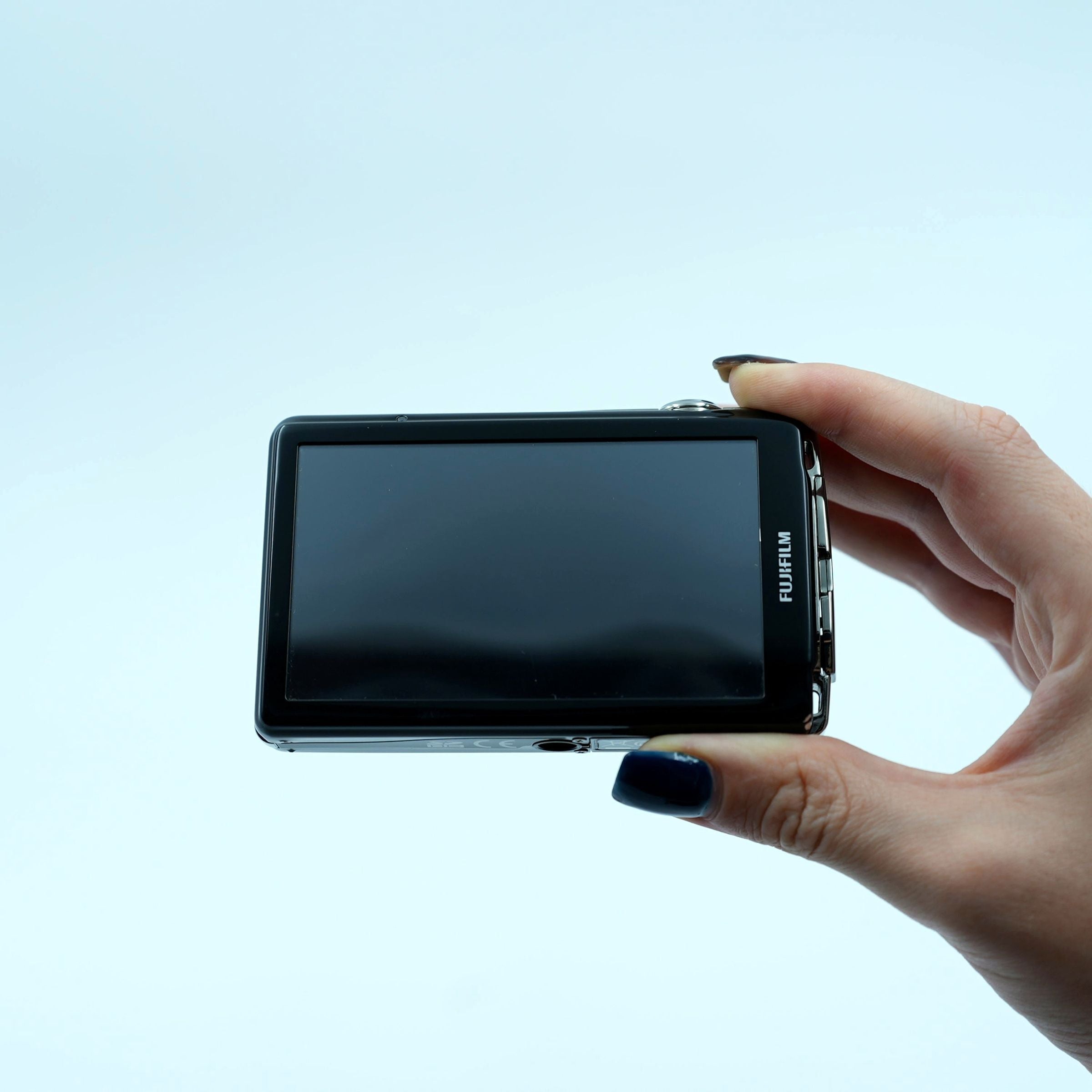 Fujifilm FinePix Z700EXR Dokunmatik Slim Dijital Kamera – Retro