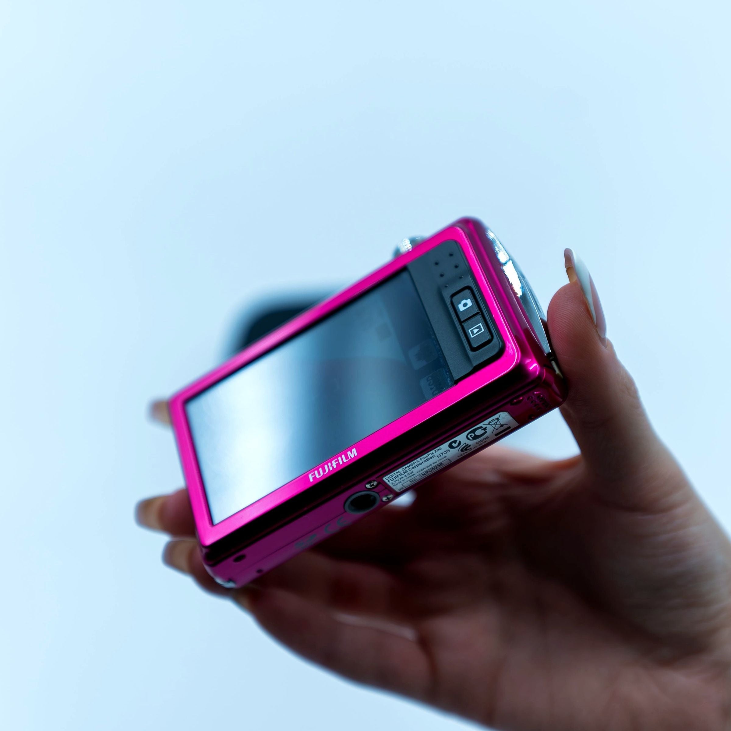 富士フイルム FinePix Z90 – Retro Camera Land