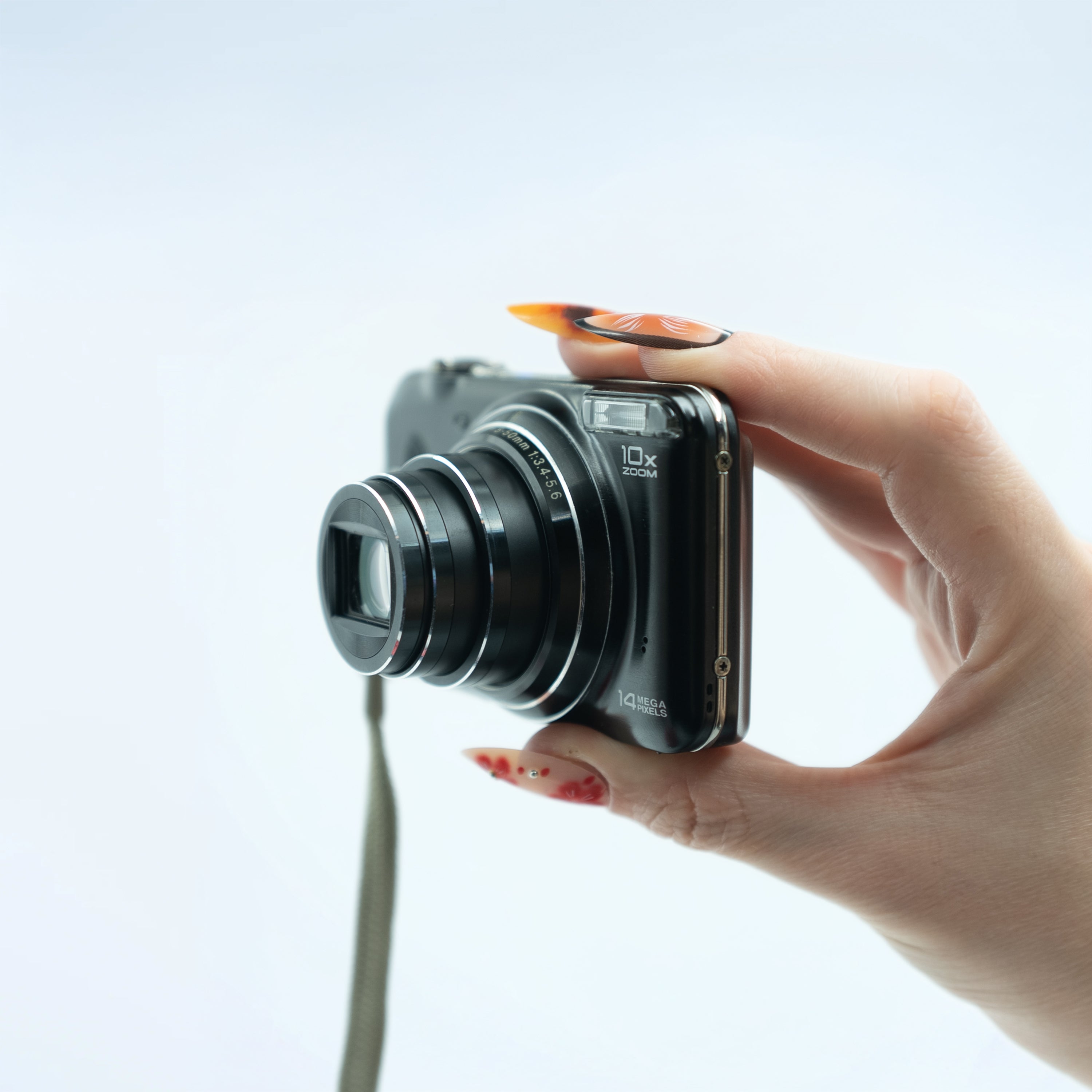 Nikon Coolpix 885 Retro Dijital Fotoğraf Makinesi – Retro Camera Land