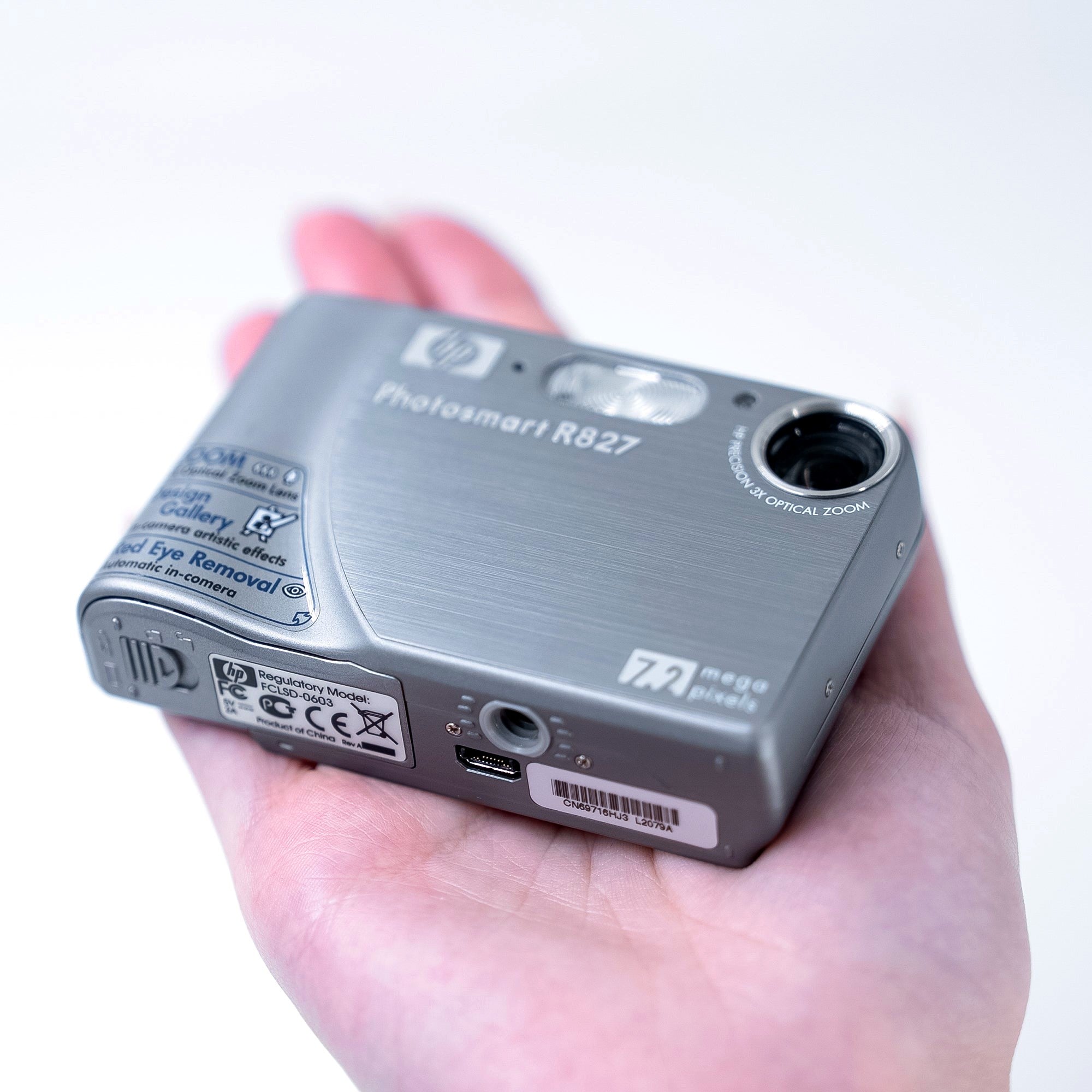 HP Photosmart R827