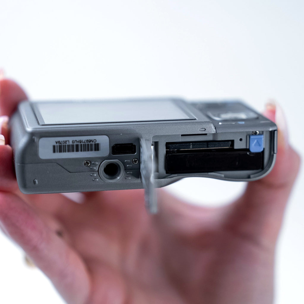 HP Photosmart R827
