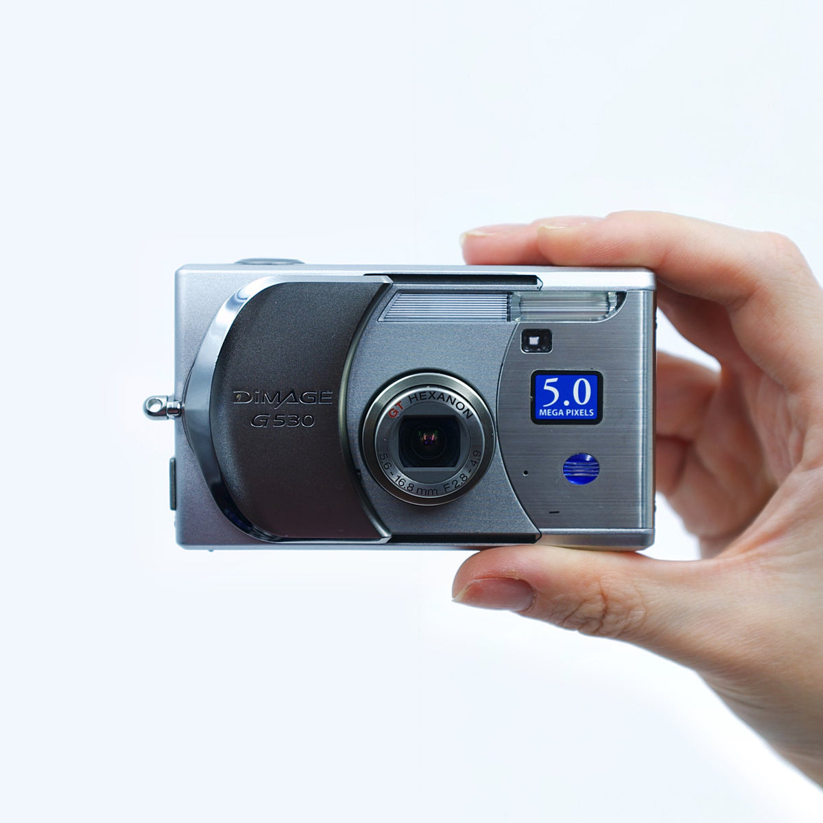 Konica Minolta DiMAGE G530 - ön görünüm