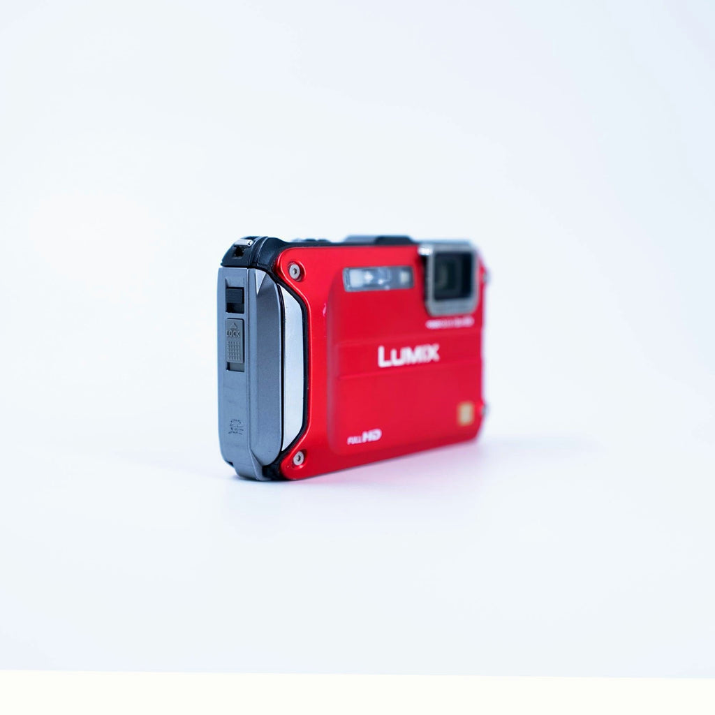 Lumix DMC-FT3 ''Waterproof''