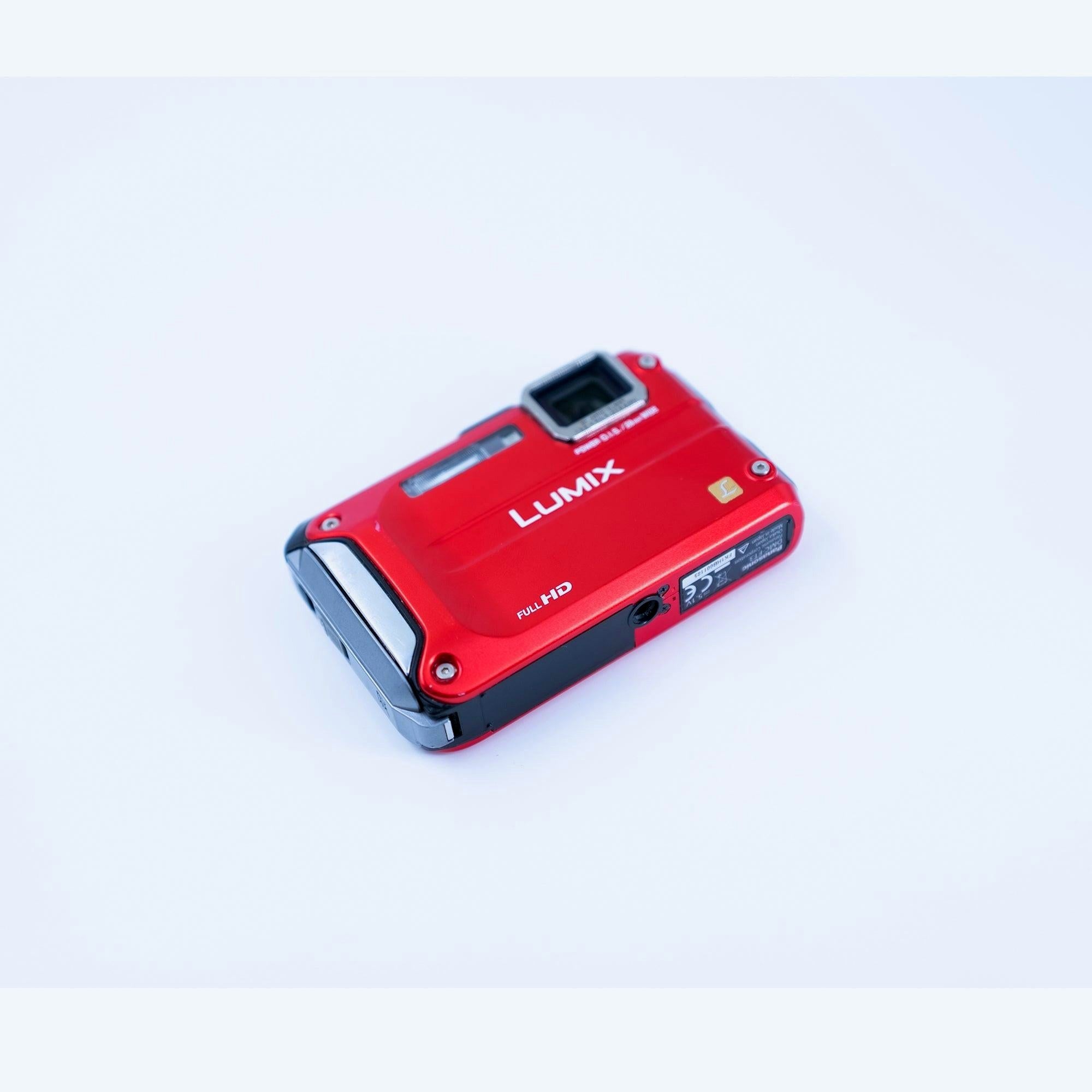 Lumix DMC-FT3 ''Waterproof''