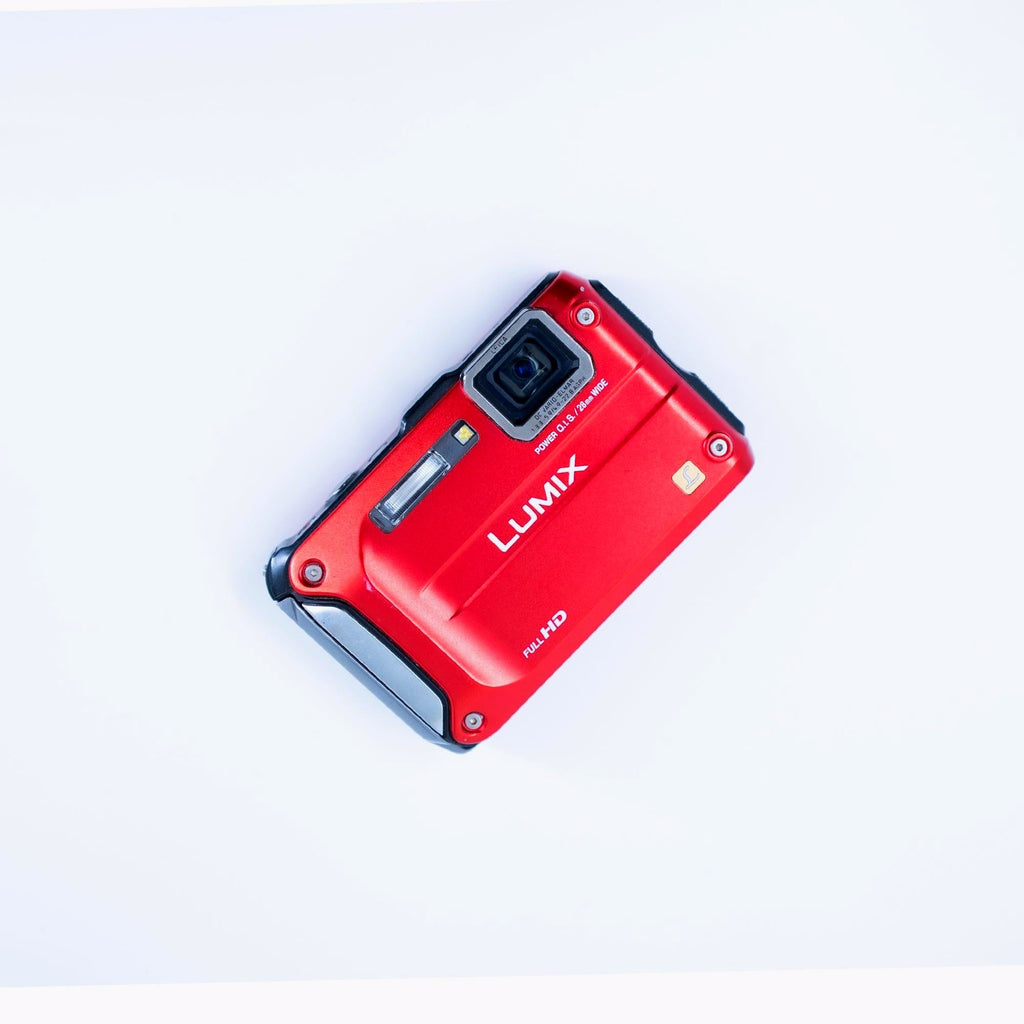 Lumix DMC-FT3 ''Waterproof''