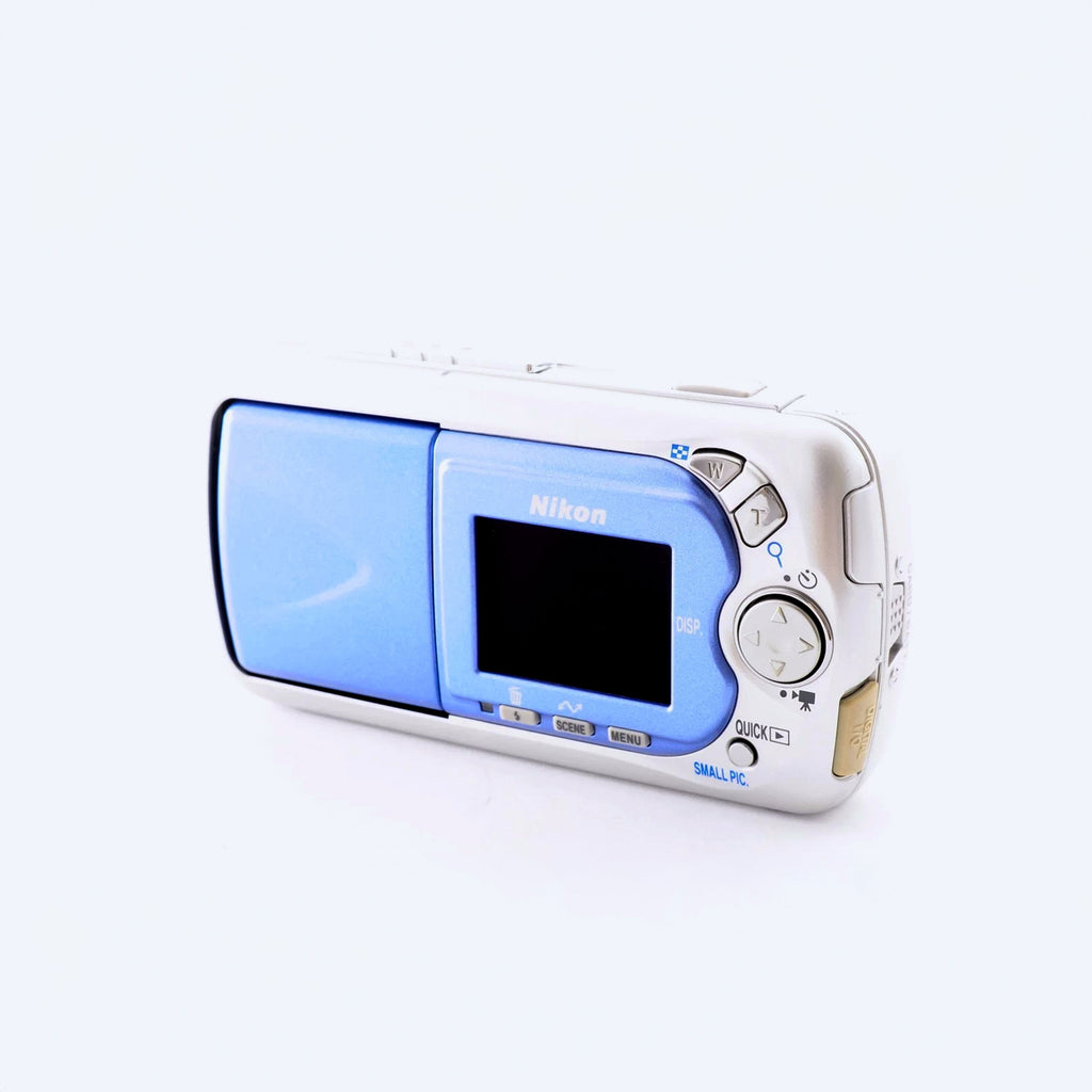 Nikon Coolpix 2500
