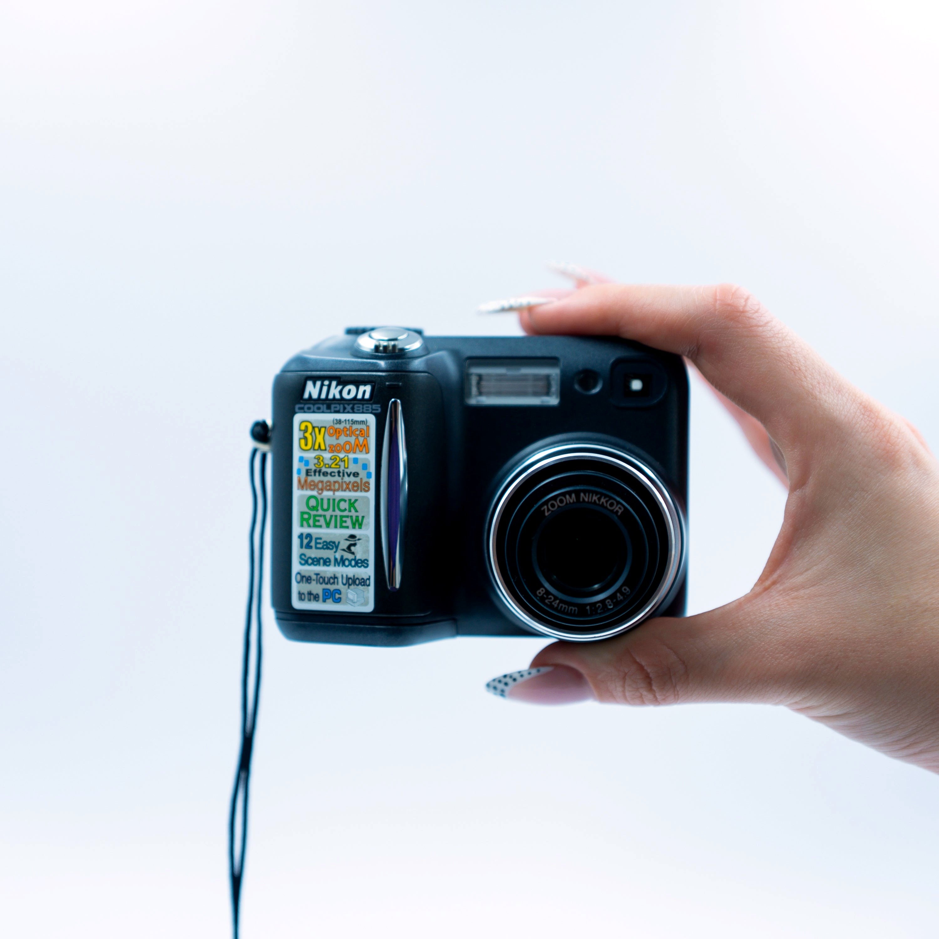 Nikon Coolpix 885
