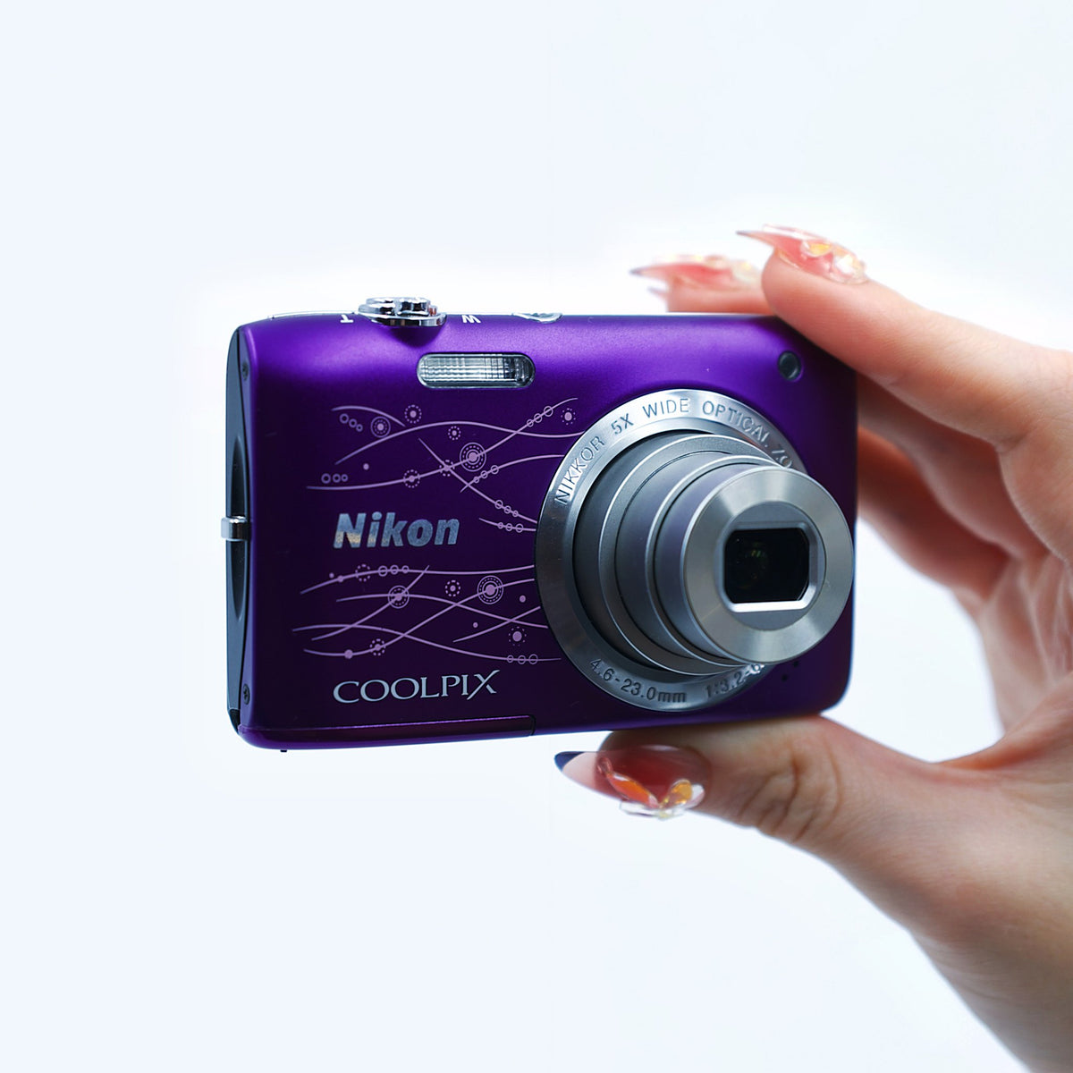 Nikon Coolpix S2800 - ön görünüm