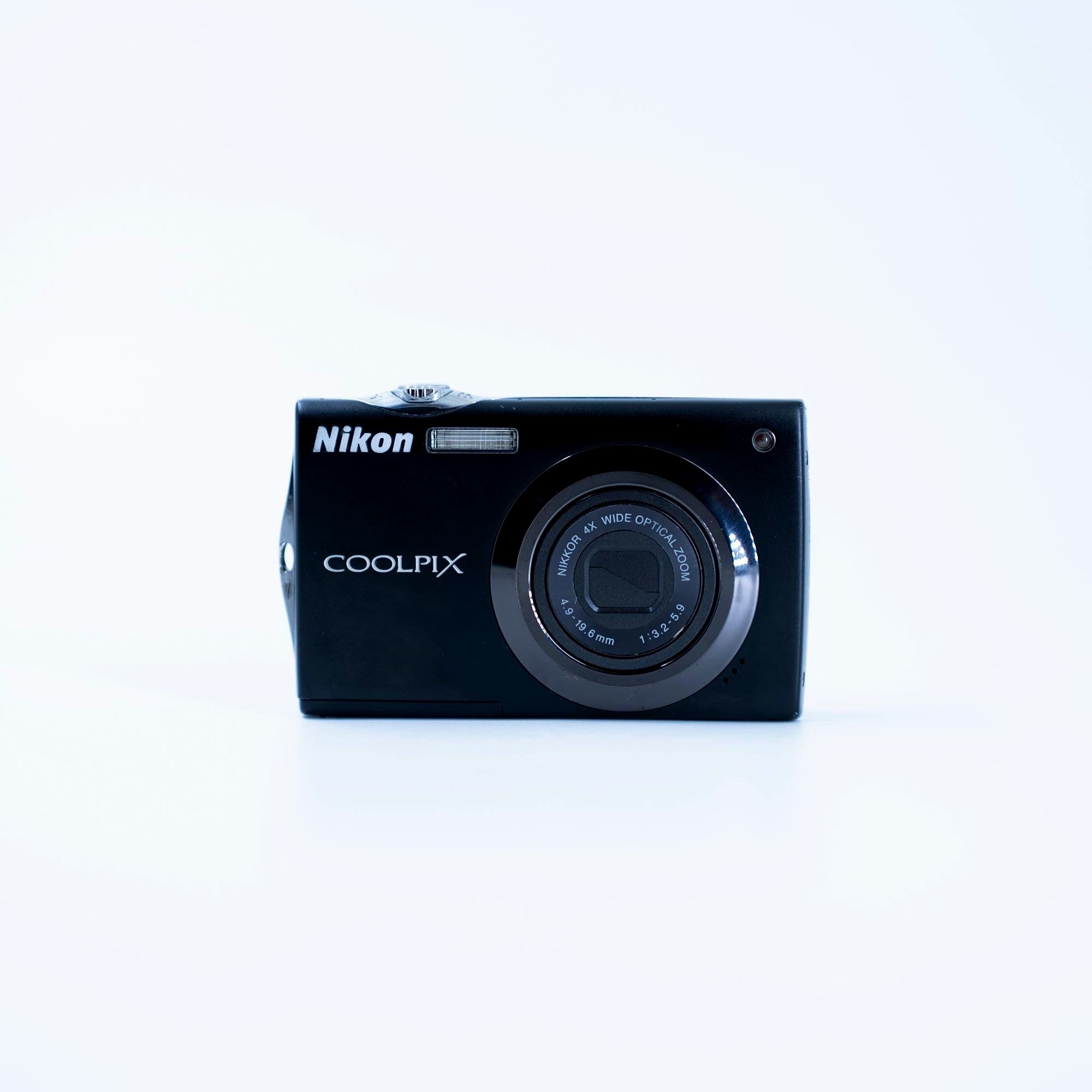 Nikon Coolpix S4000 Retro Dijital Fotoğraf Makinesi – Retro Camera