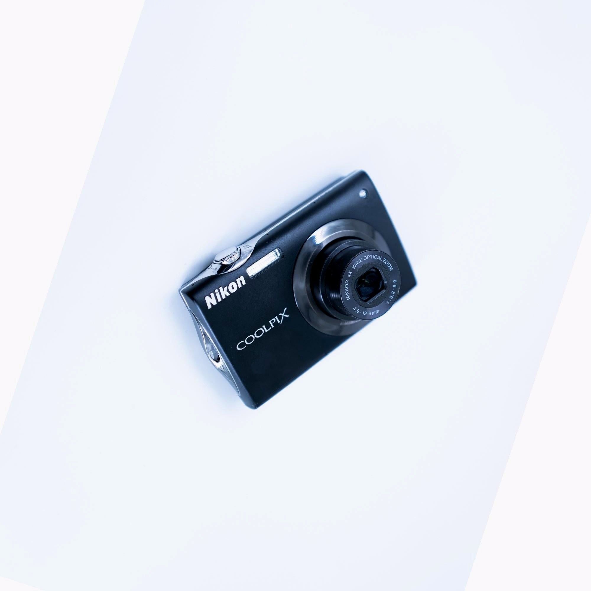 Nikon Coolpix S4000 Retro Dijital Fotoğraf Makinesi – Retro Camera