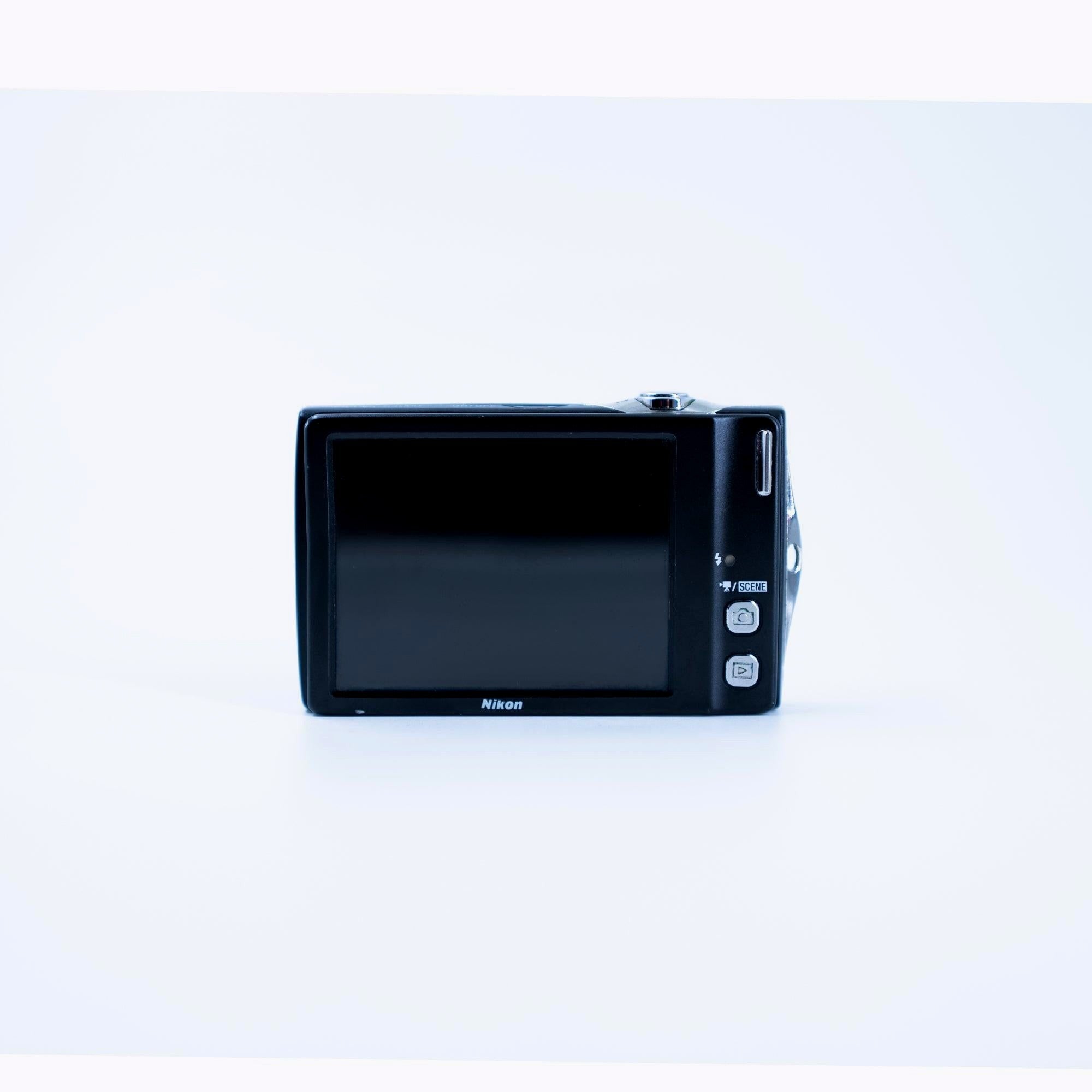 Nikon Coolpix S4000