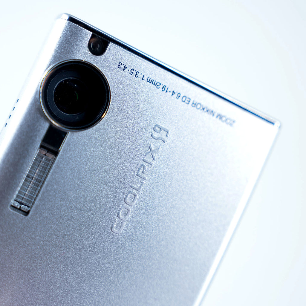 Nikon Coolpix S9