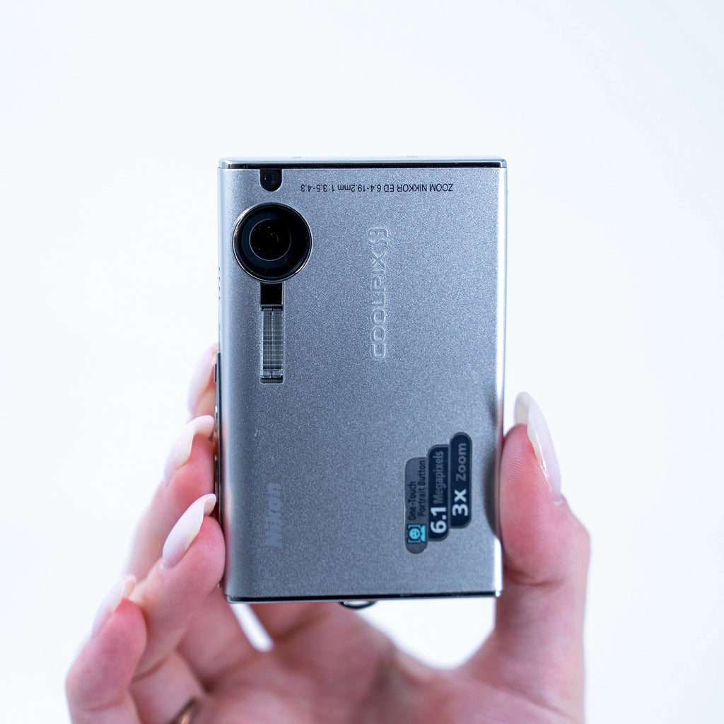 Nikon Coolpix S9