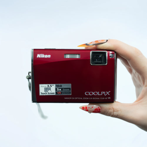 Nikon Coolpix S60 | Retro Dijital Kamera | RetroCameraLand