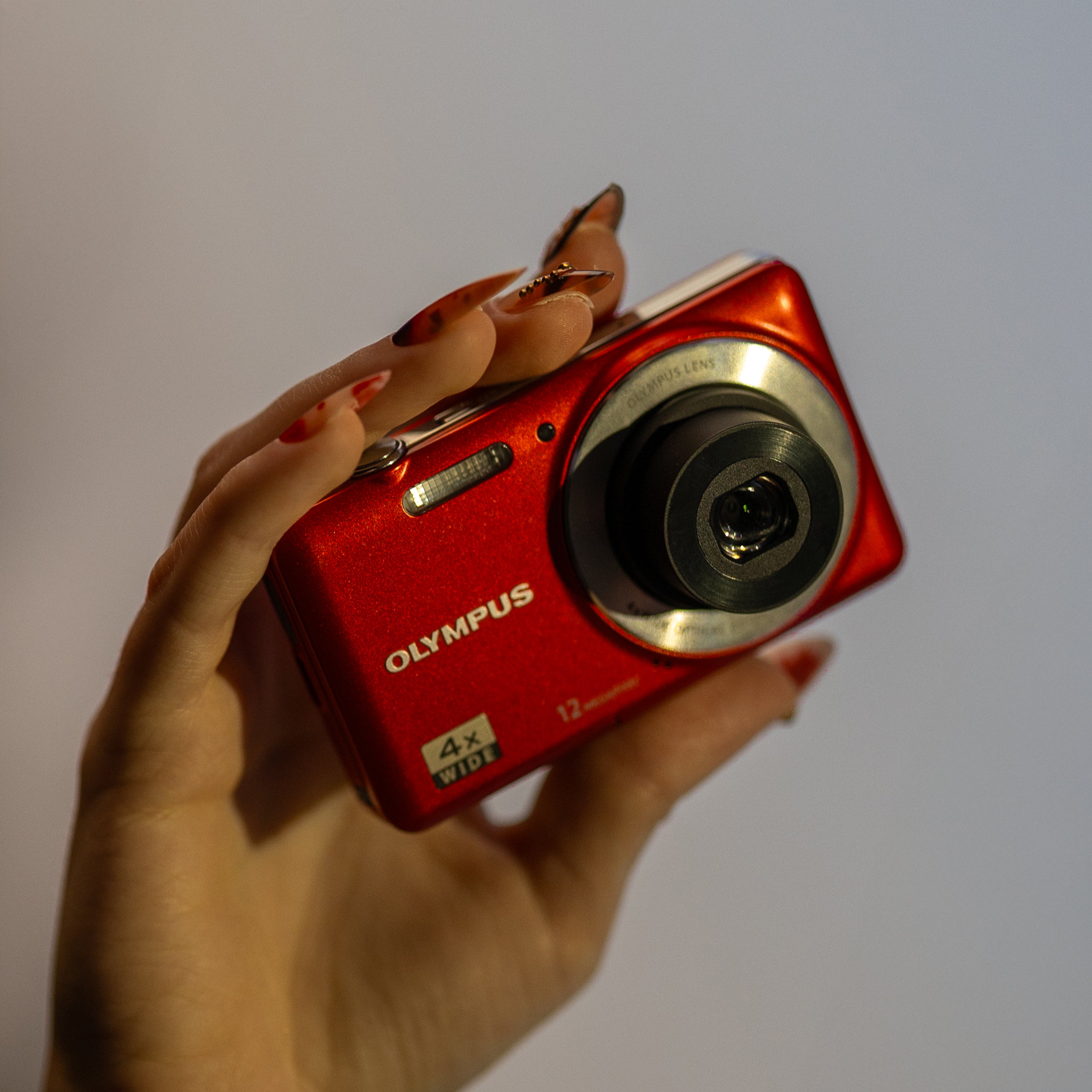 Olympus VG-110 arka görünüm | RetroCameraLand