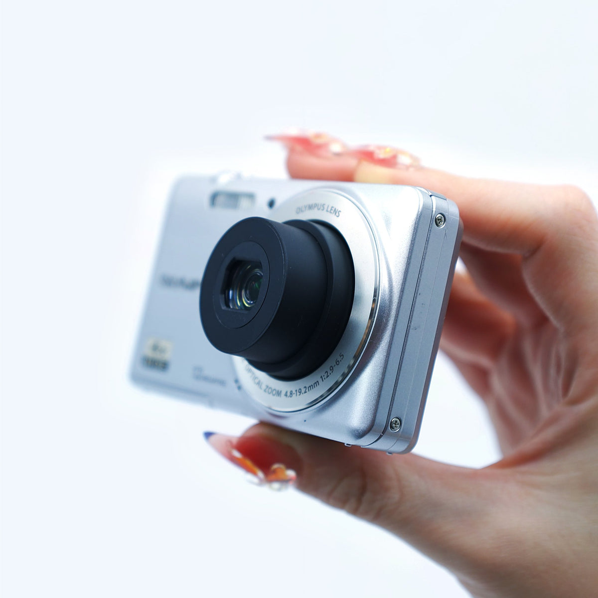 Olympus D-700 - görsel 4