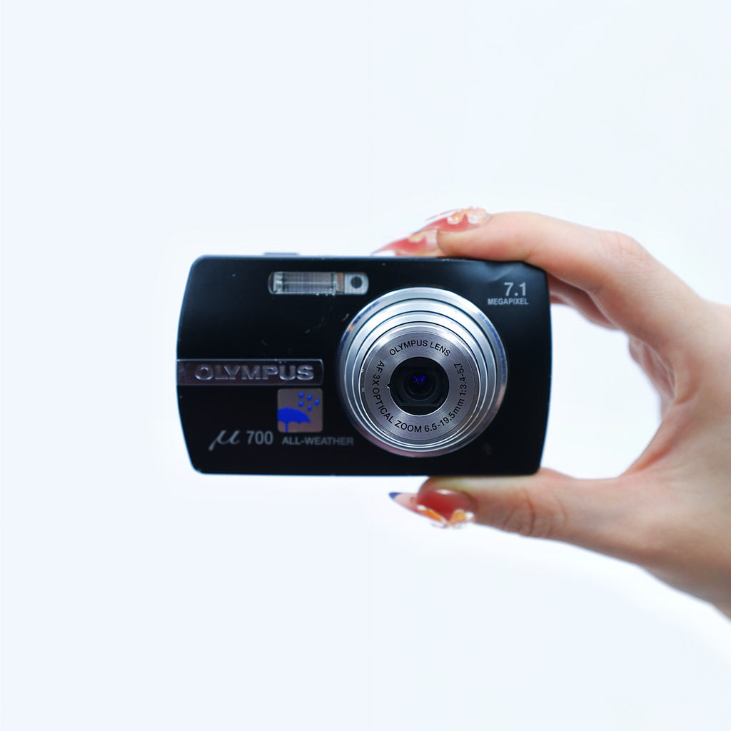 Olympus mju 700 - görsel 2