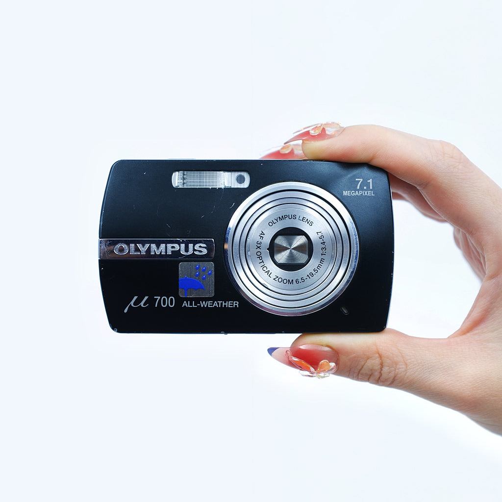 Olympus mju 700 - ön görünüm