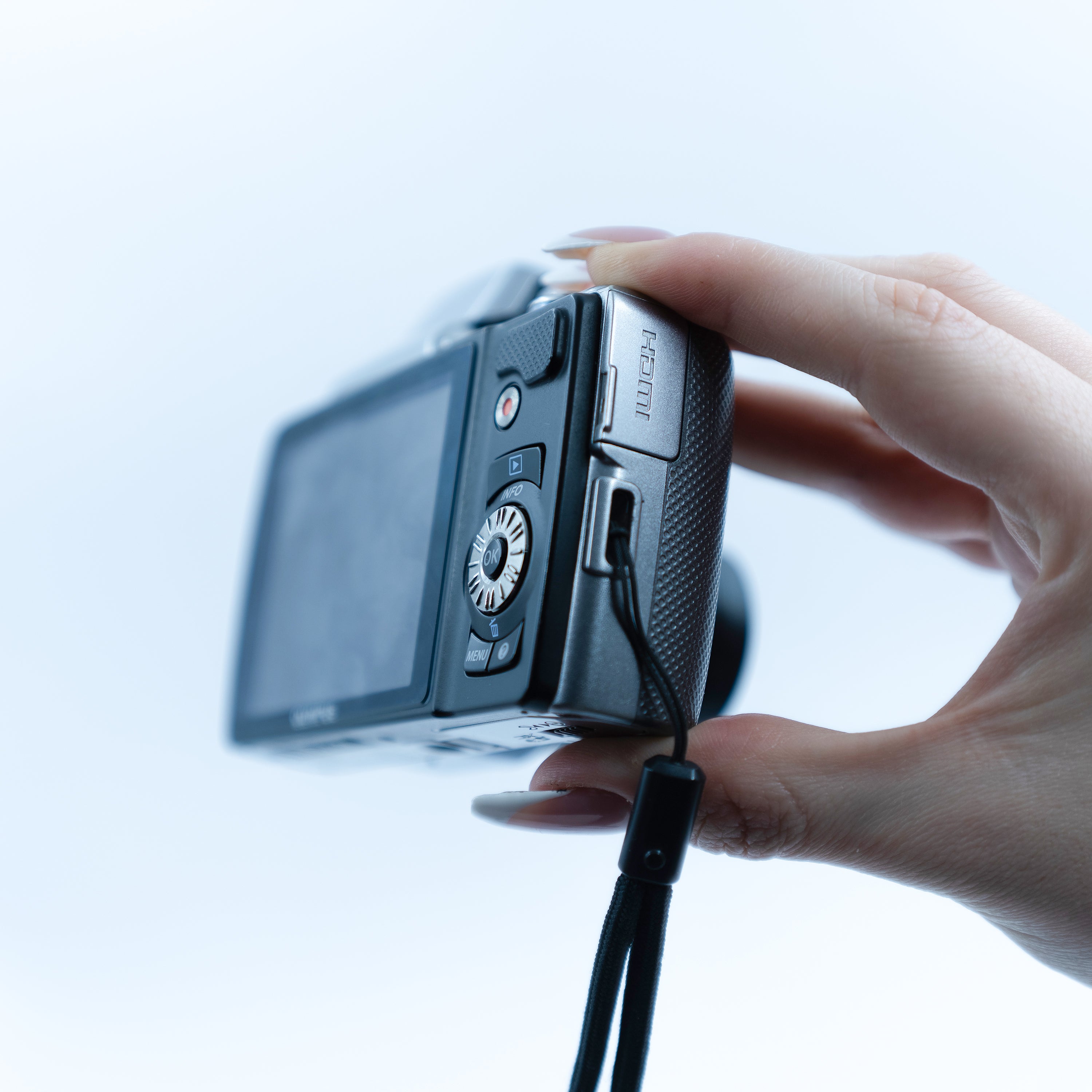 Olympus SZ-10 detay | RetroCameraLand
