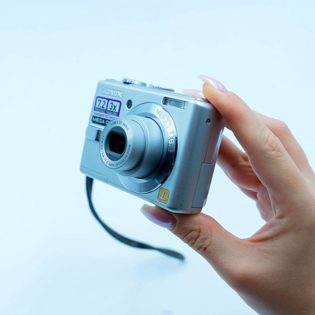 Panasonic DMC LS70