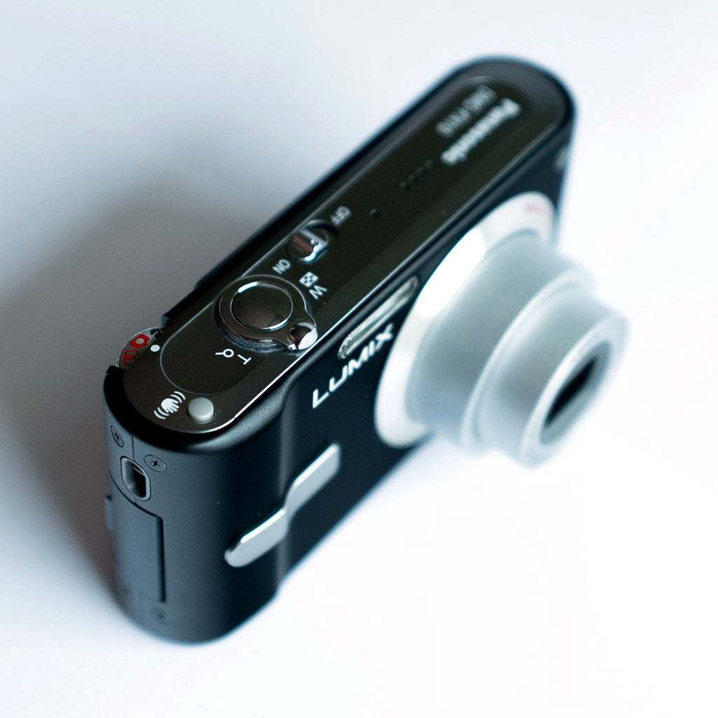 Panasonic Lumix DMC FX10