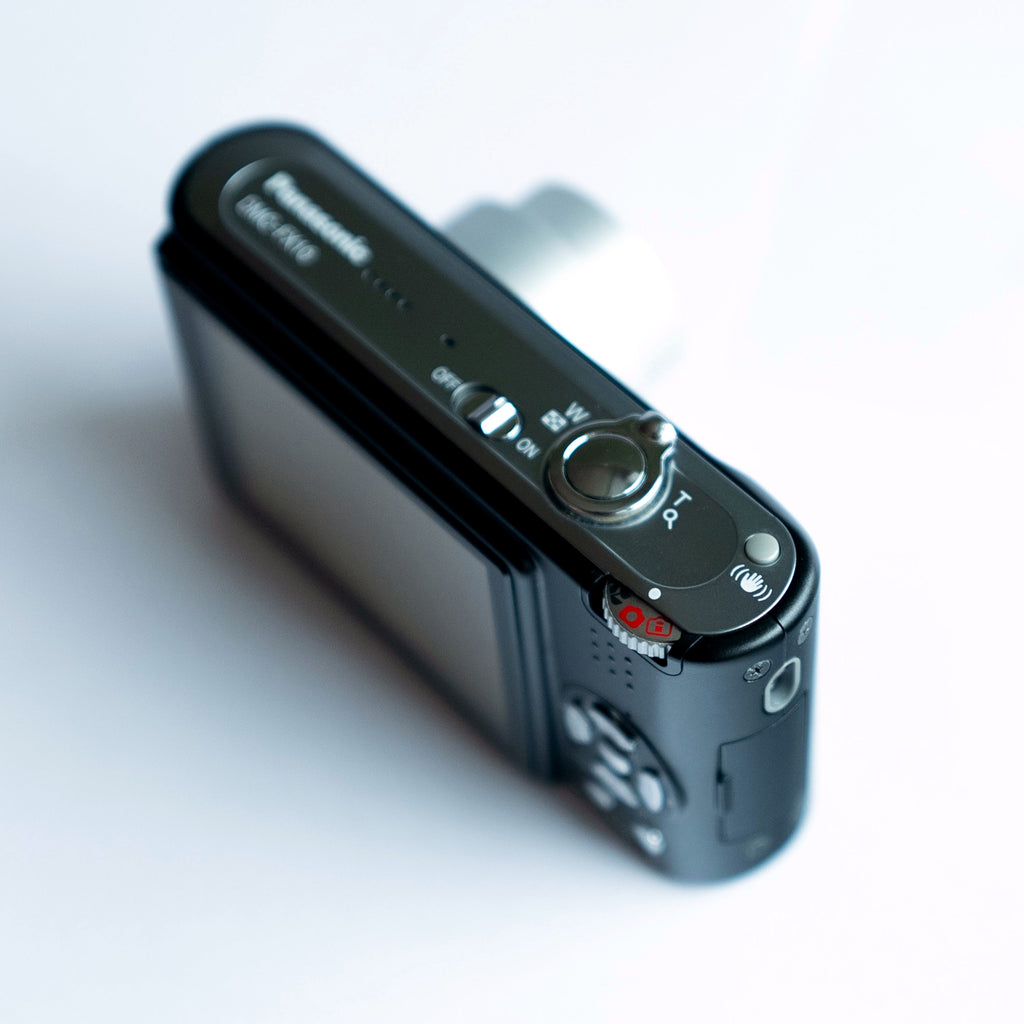 Panasonic Lumix DMC FX10