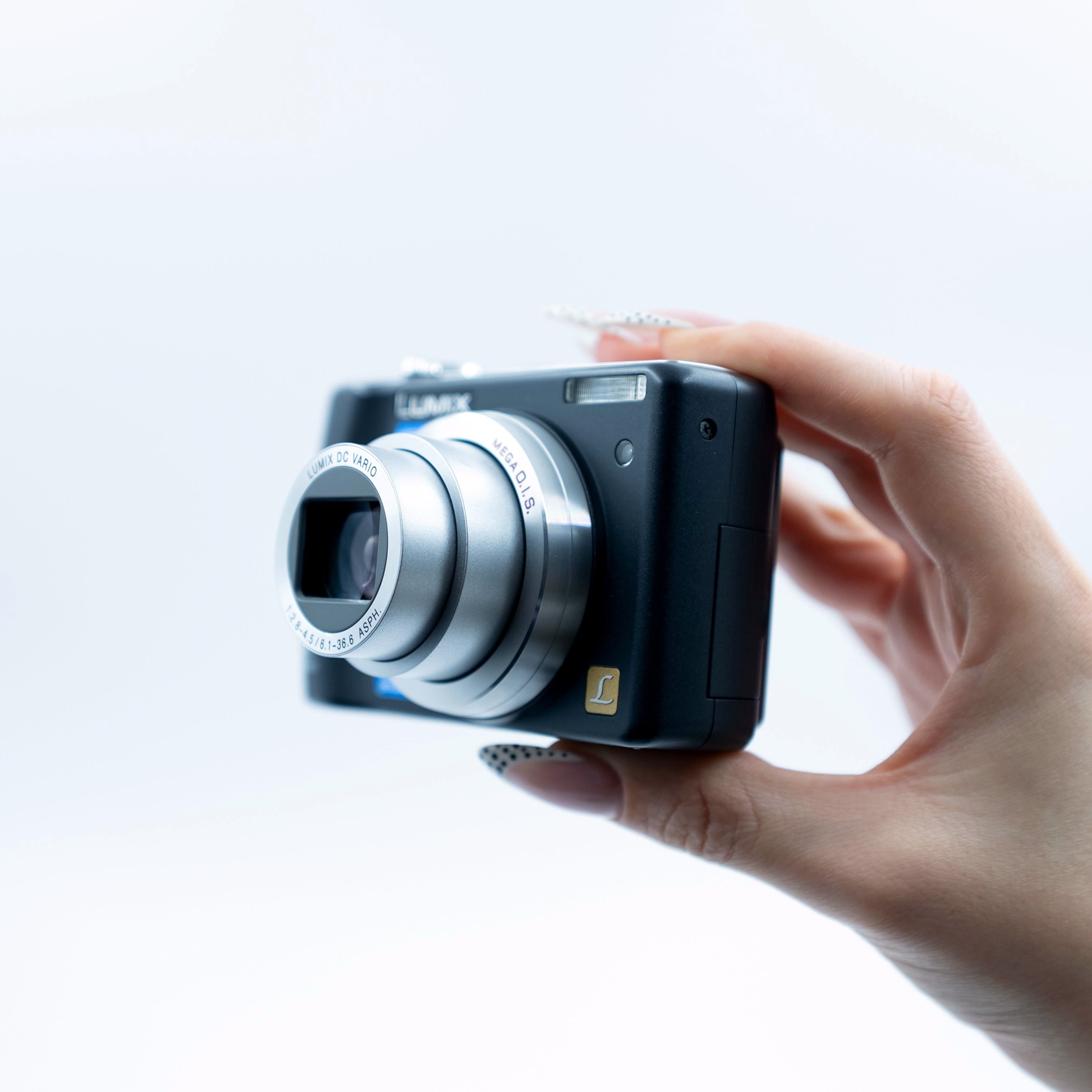 Panasonic Lumix DMC-LZ7