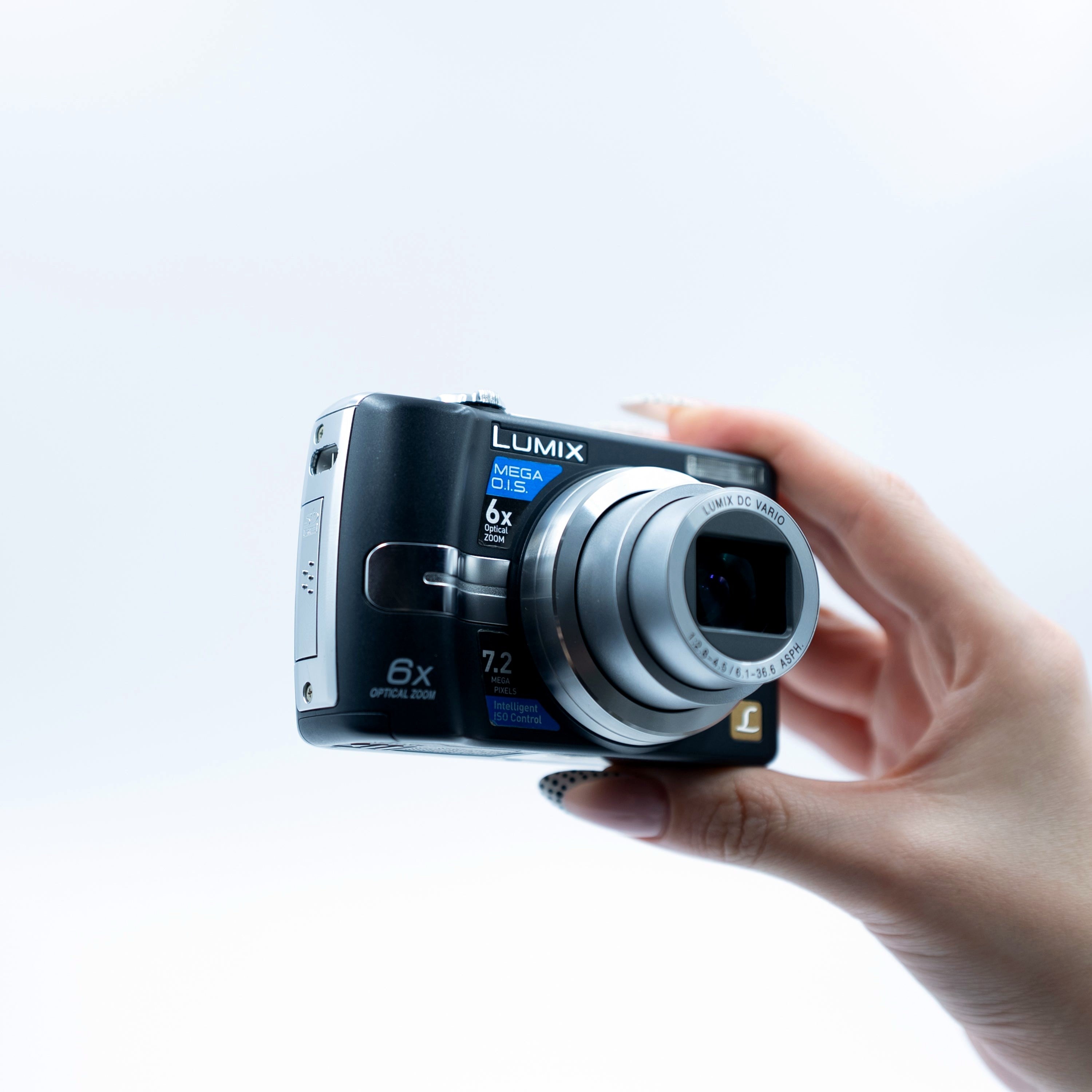 Panasonic Lumix DMC-LZ7