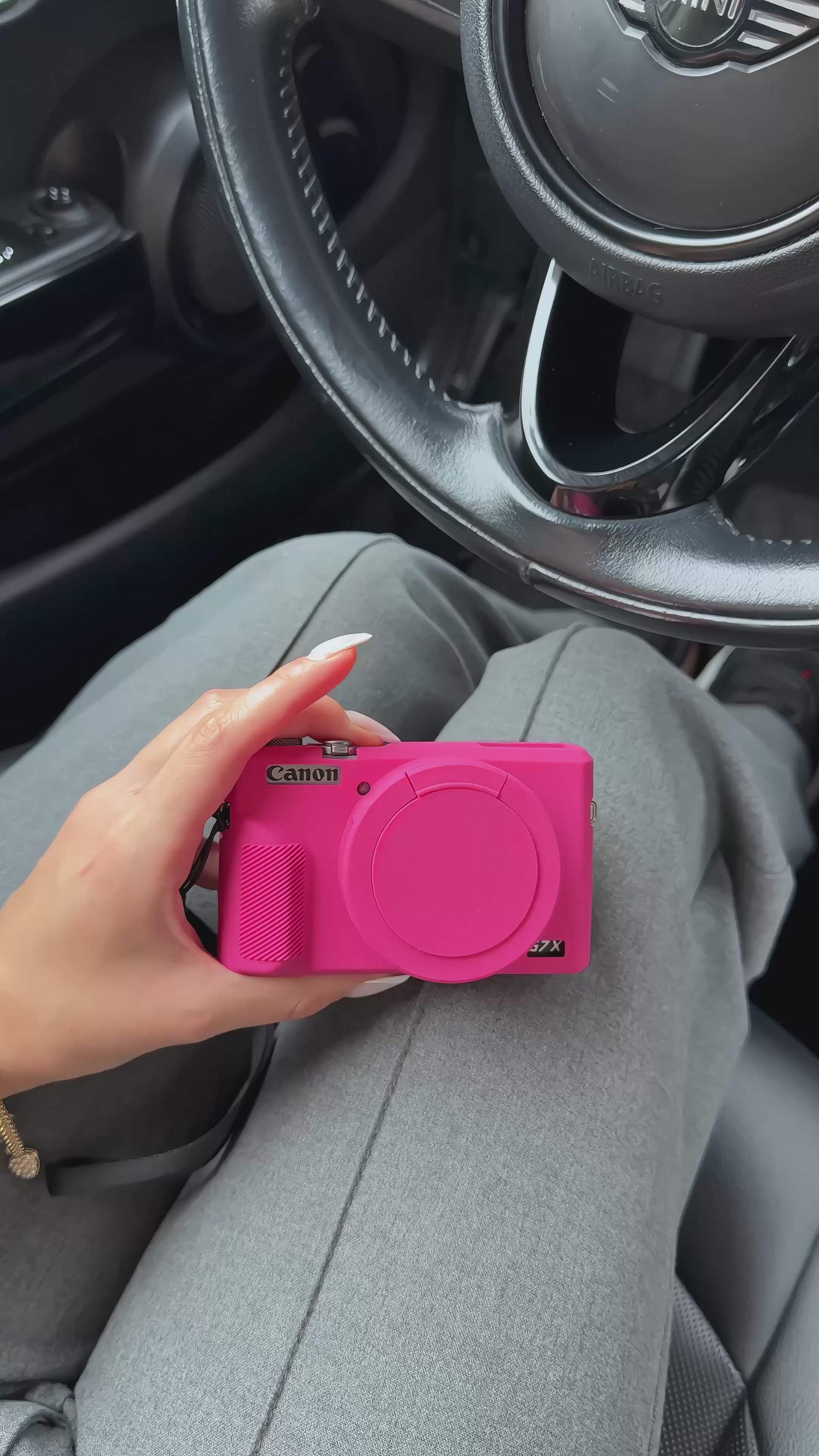 Canon G7X Mark III