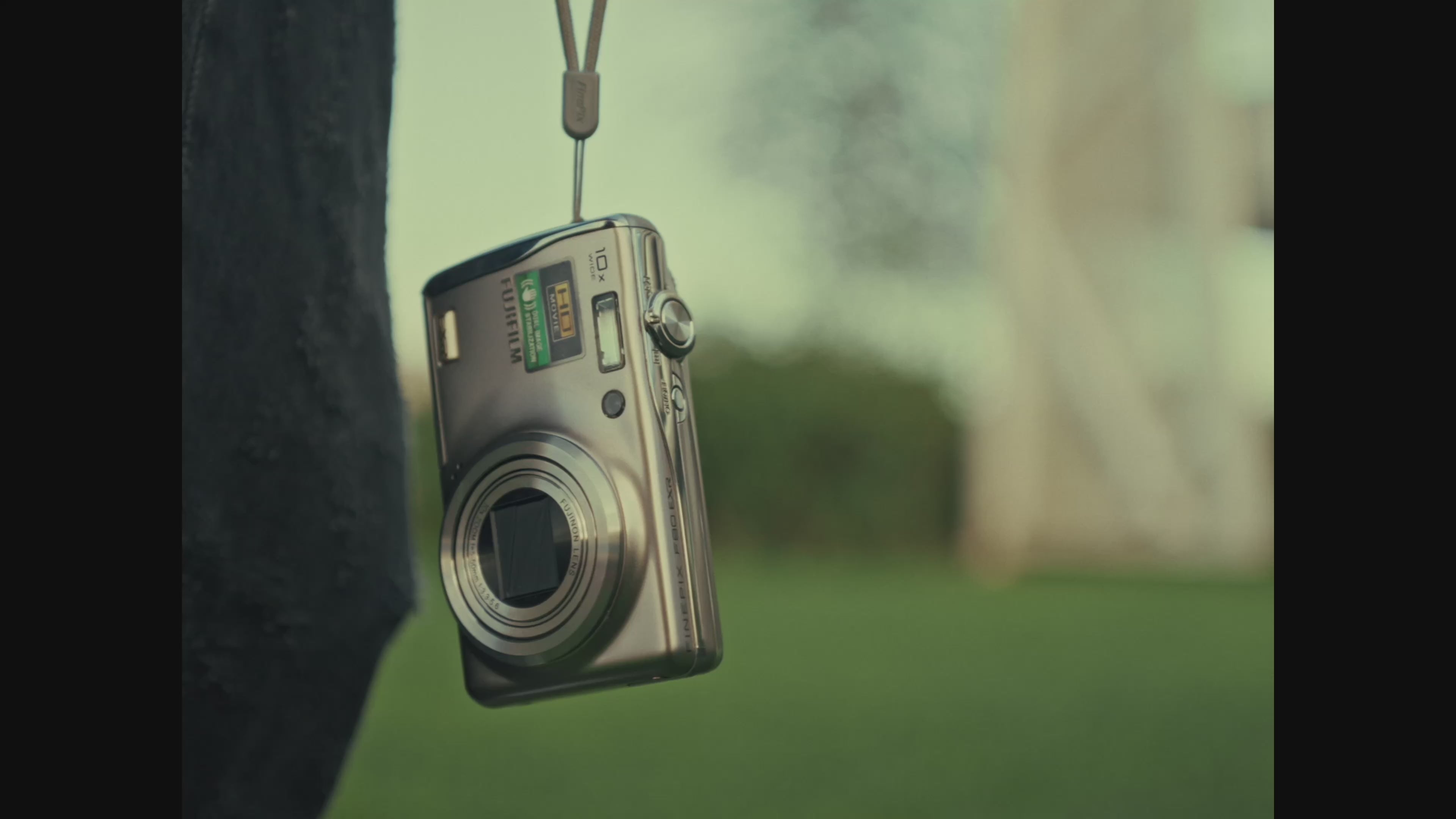 Fujifilm FinePix F80 – Retro Camera Land