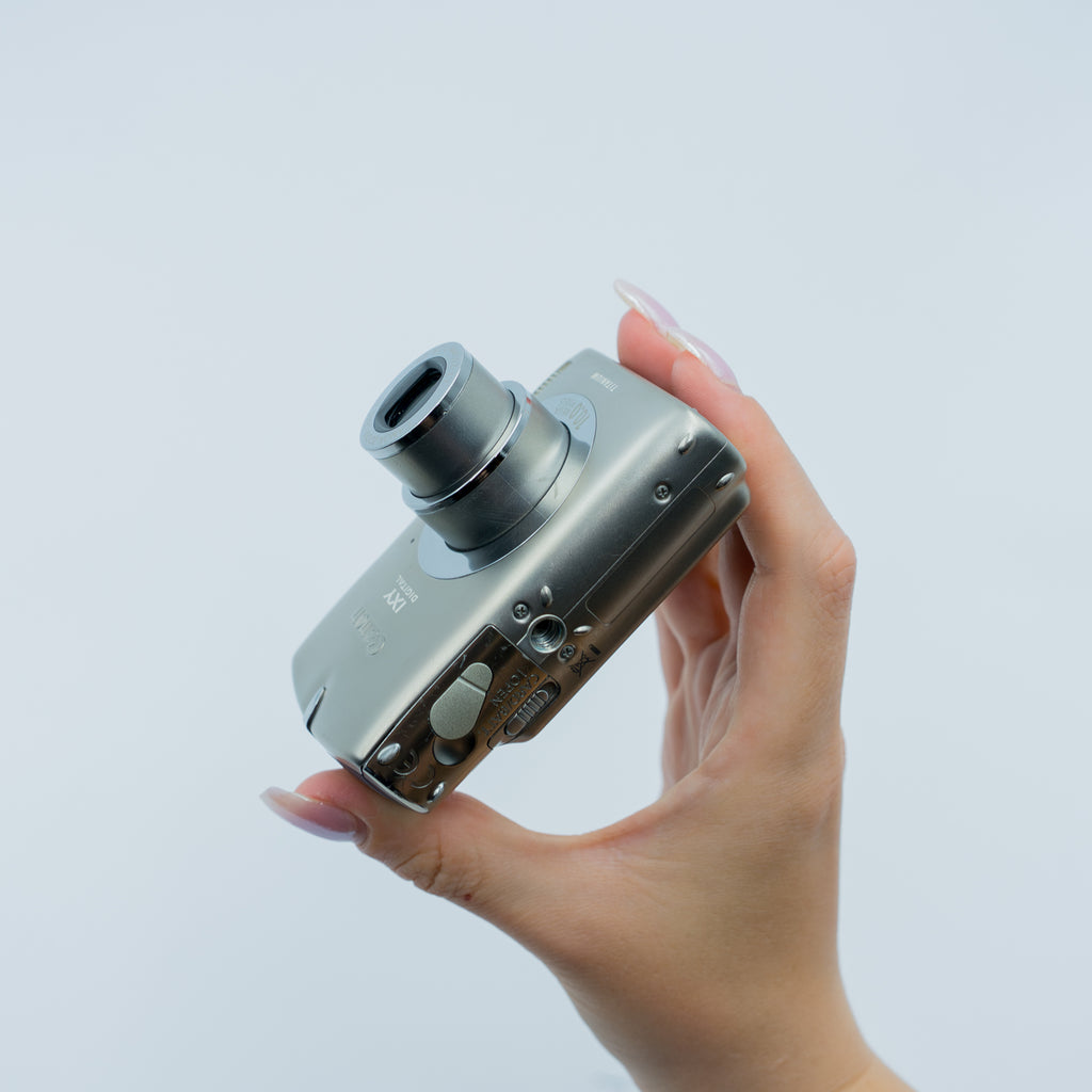 Canon IXY 1000