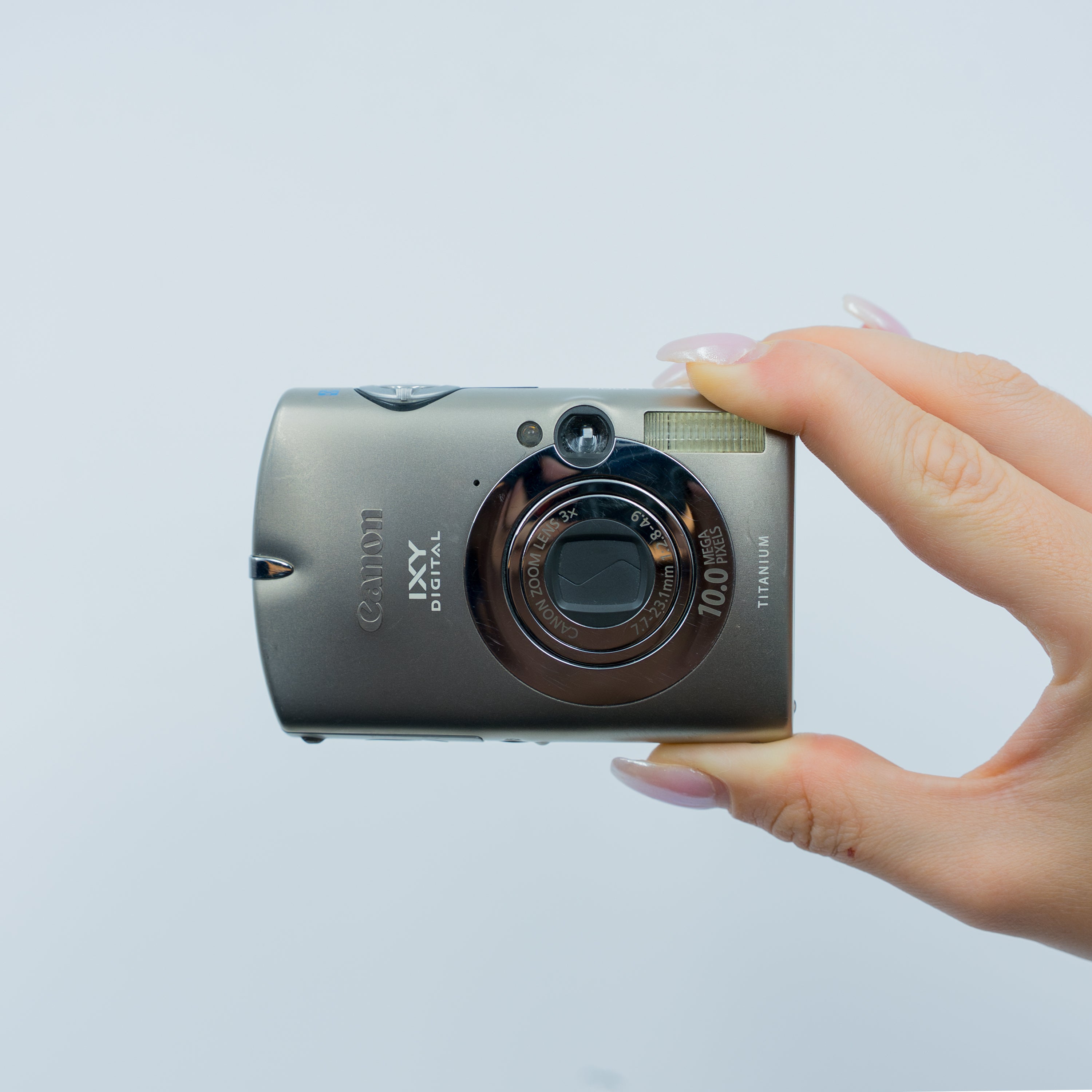 Canon IXY 1000