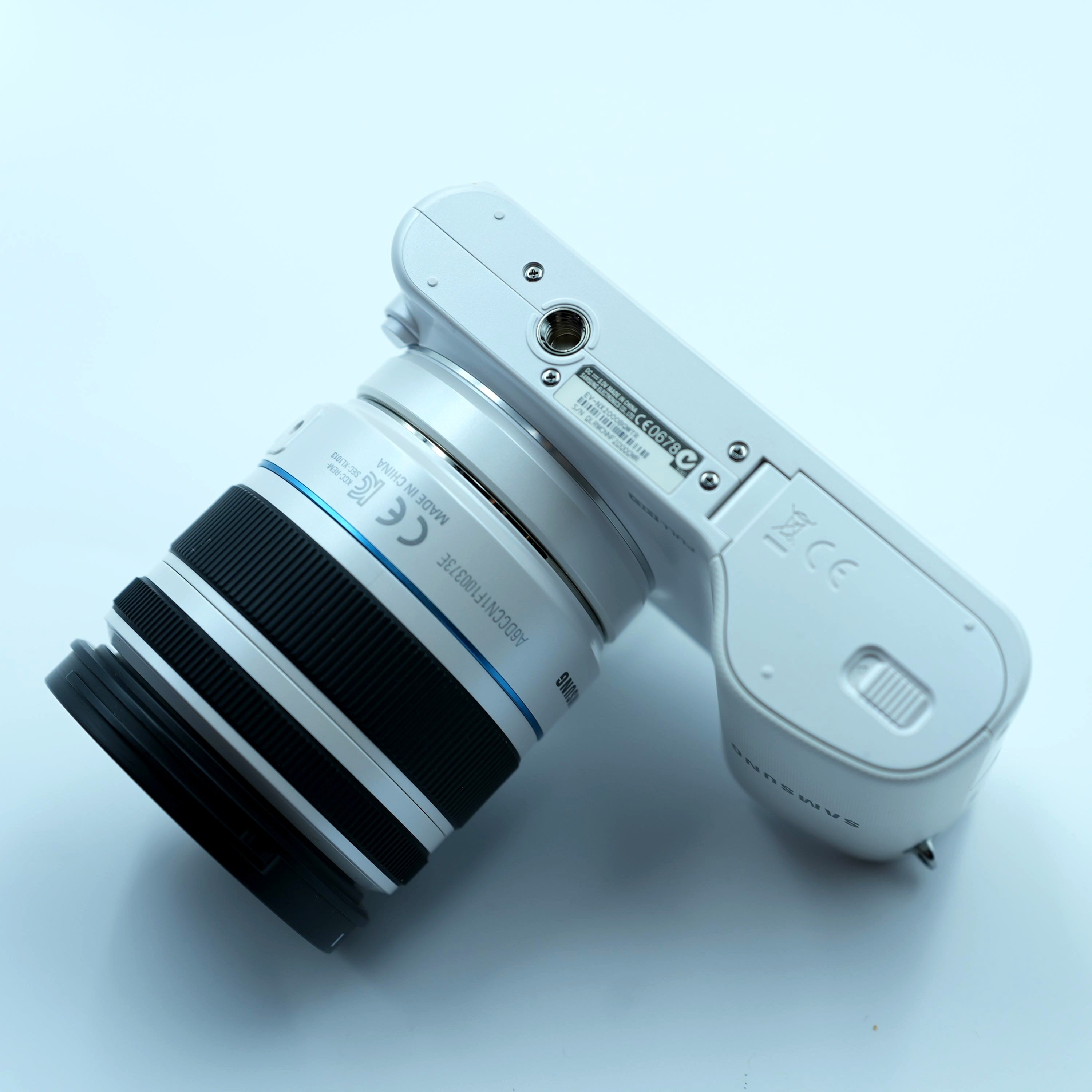 Samsung NX2000