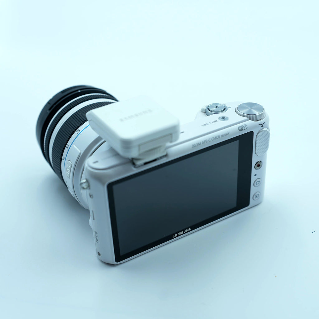 Samsung NX2000