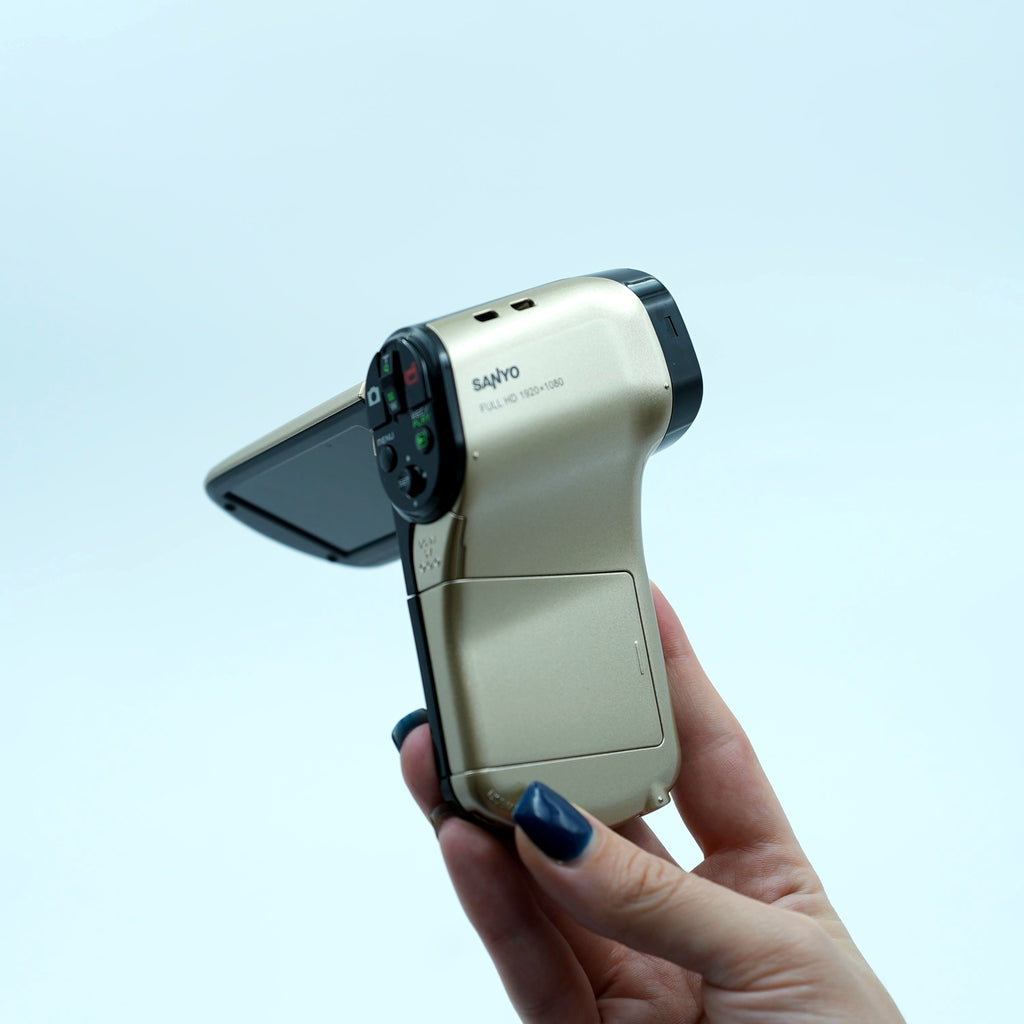 Sanyo Xacti CG20