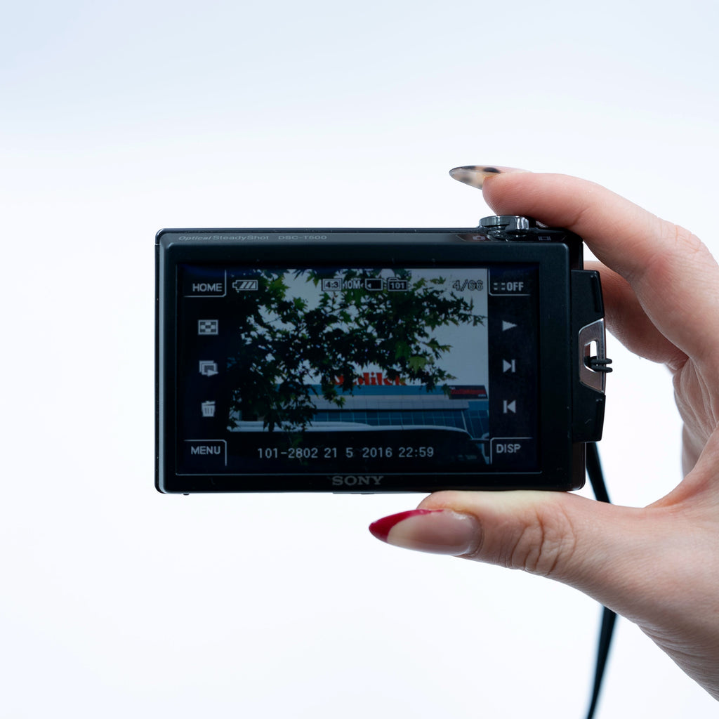 Sony Cyber-shot DSC-T500