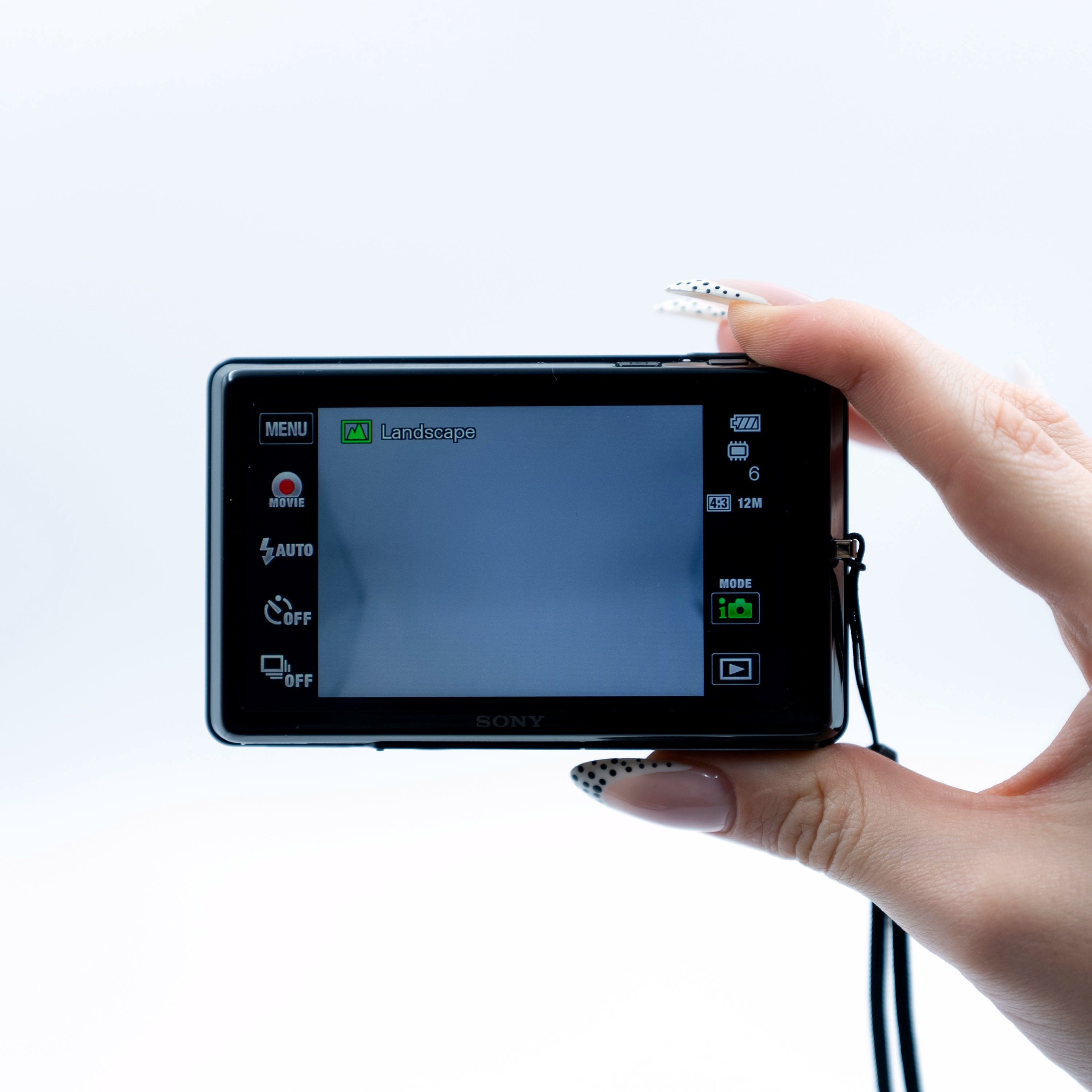 Sony Cyber-shot DSC-TX9 Retro Dijital Fotoğraf Makinesi – Retro