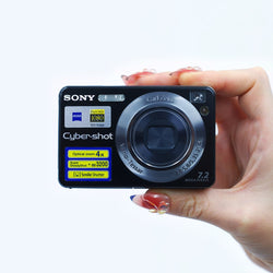 Sony Cyber-shot DSC-W120 - ön görünüm