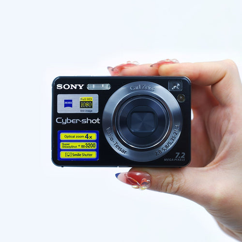 Sony Cyber-shot DSC-W120 - ön görünüm