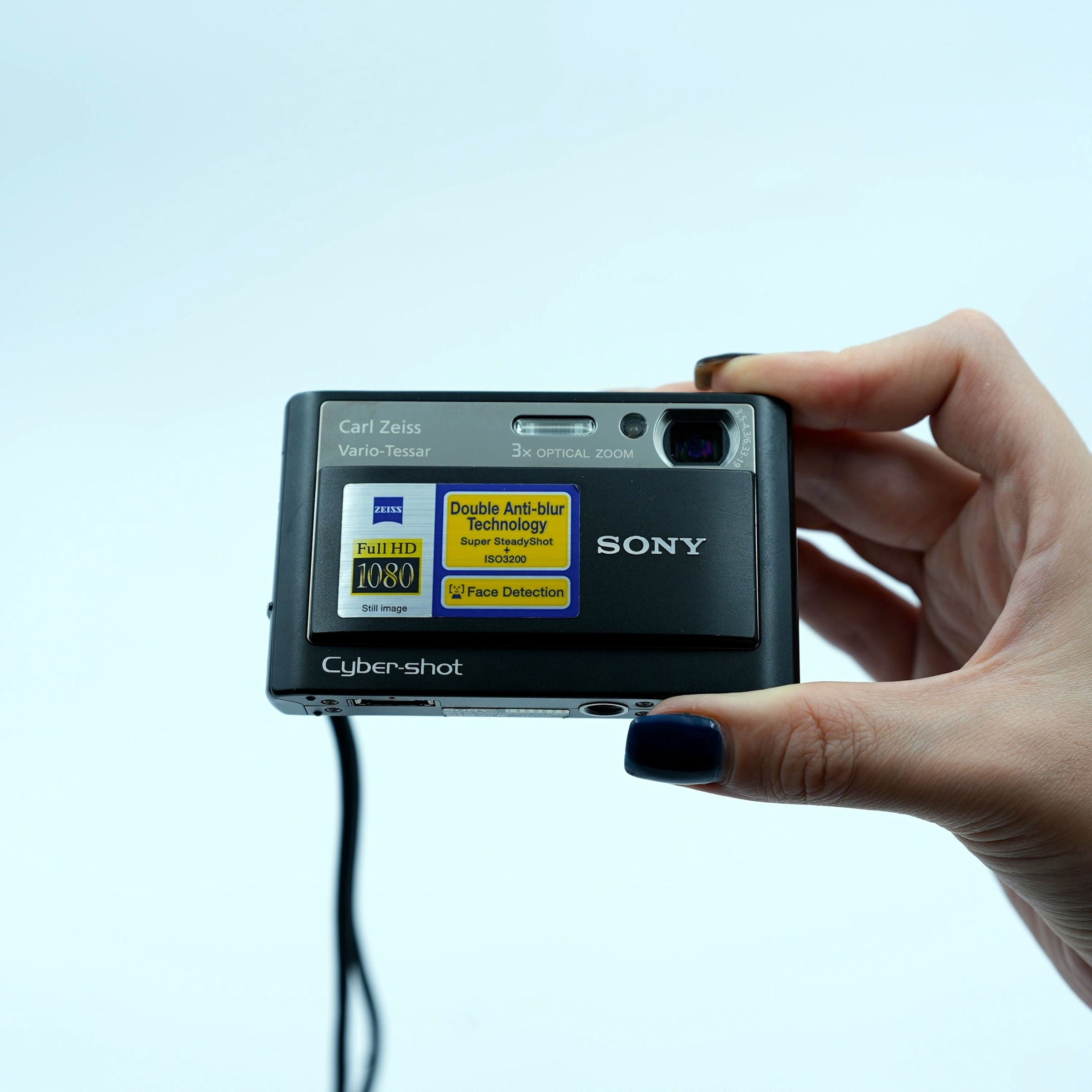 Sony Cyber-shot DSC-T20 Slim Dijital Kamera (Carl Zeiss, CCD