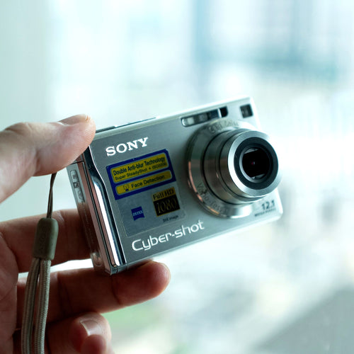 Sony Cybershot DSC-W200