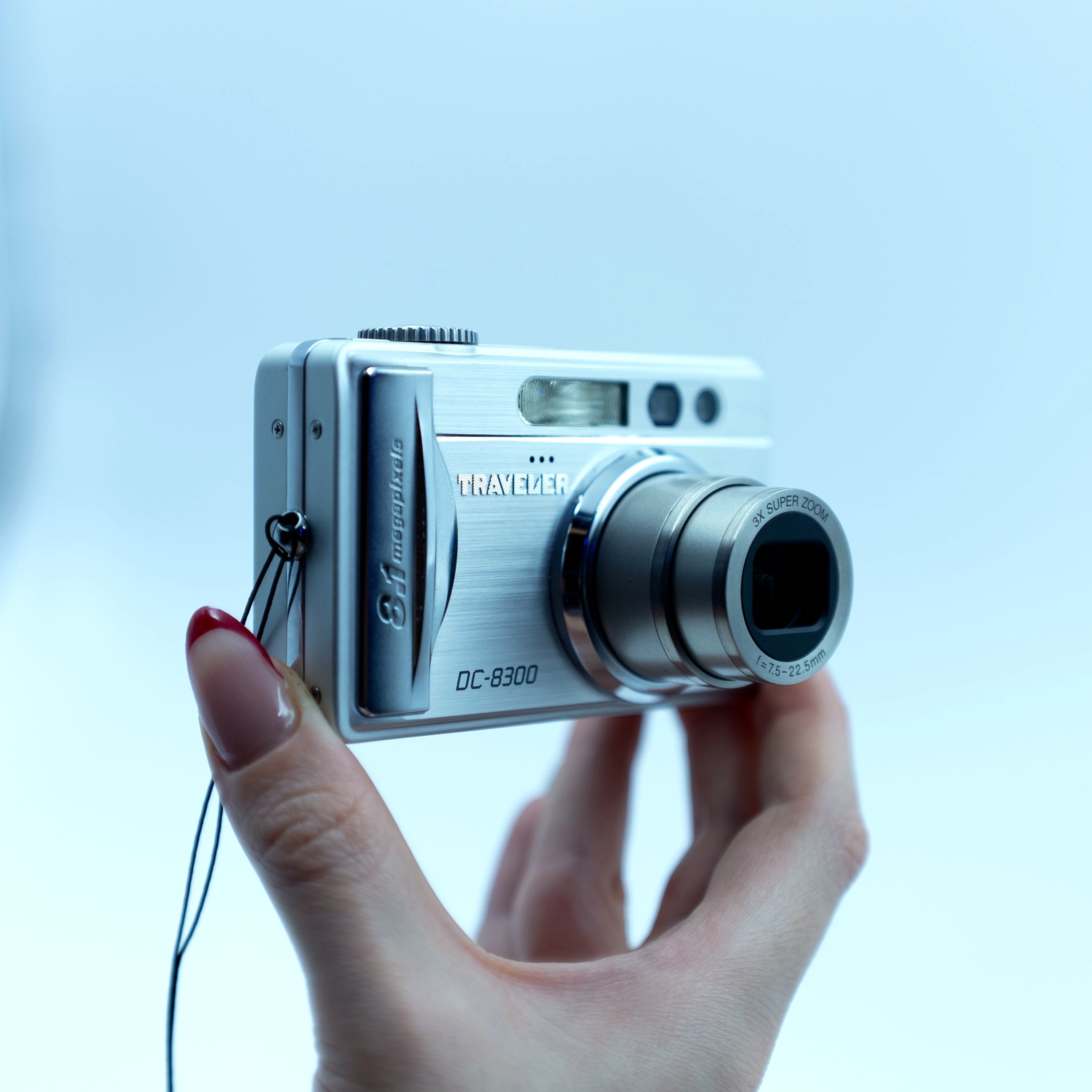 Traveler DC-830
